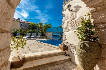 Stone Villa with Pool in Županje, Krk