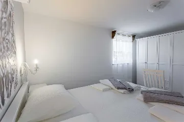 Stone Villa with Pool in Županje, Krk