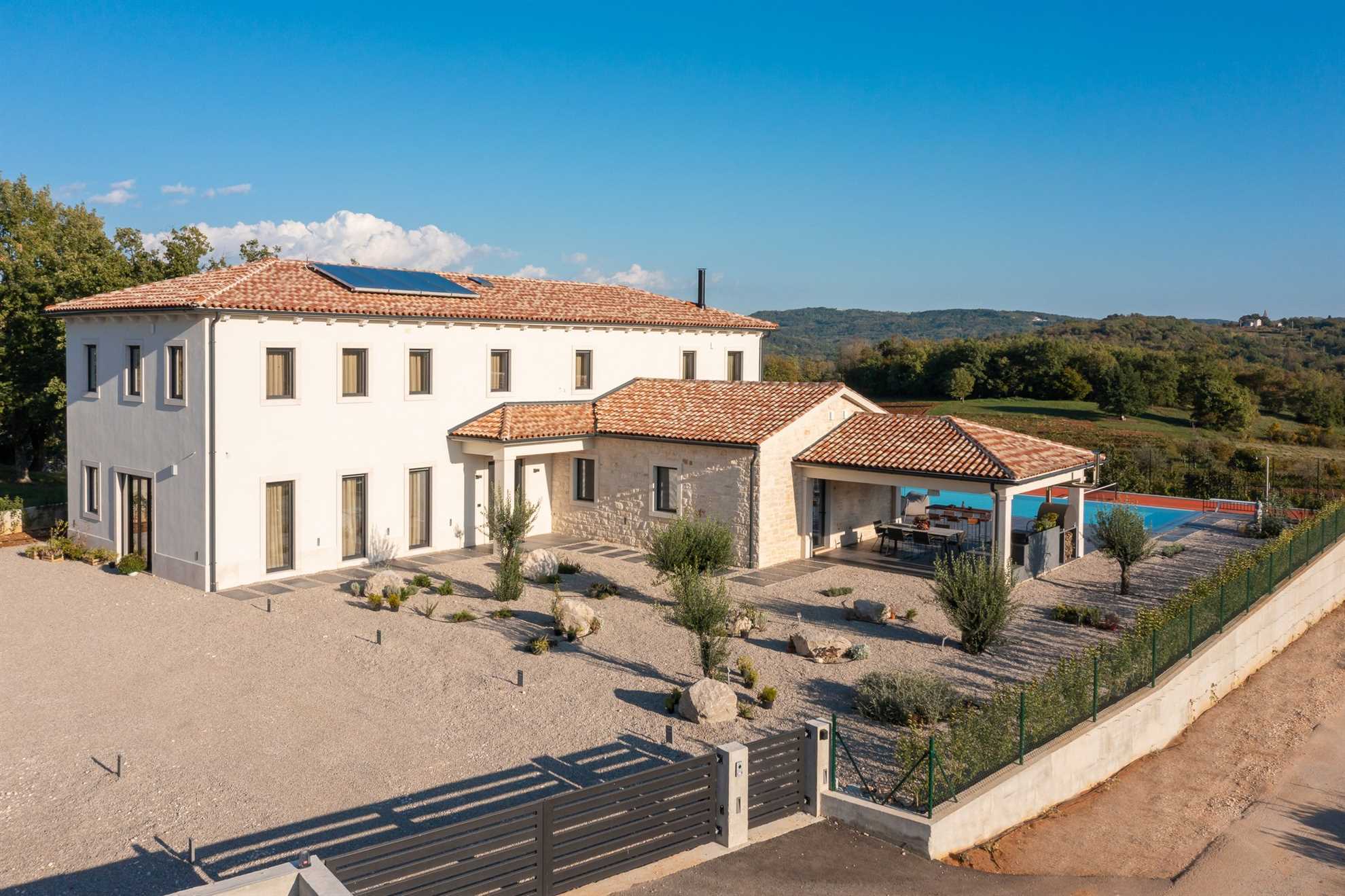 Villa Cypress Hill – Ihr privates istrisches Paradies mit beheiztem Pool und Tennisplatz