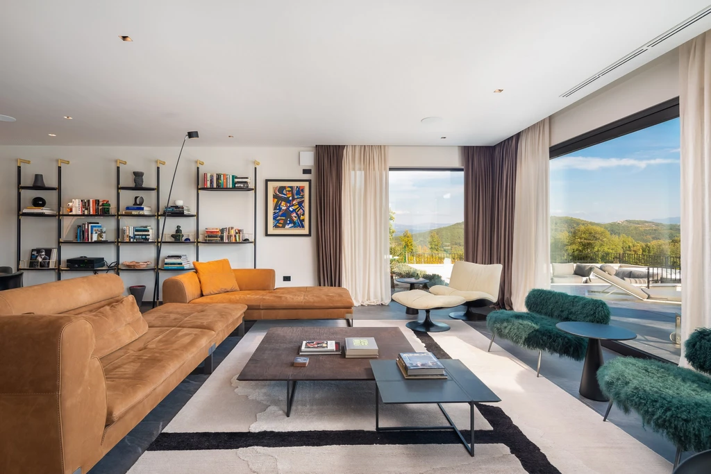 4-Bedroom Villa in Motovun for Up to 8 Guests