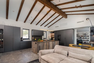 4-Bedroom Villa in Motovun for Up to 8 Guests