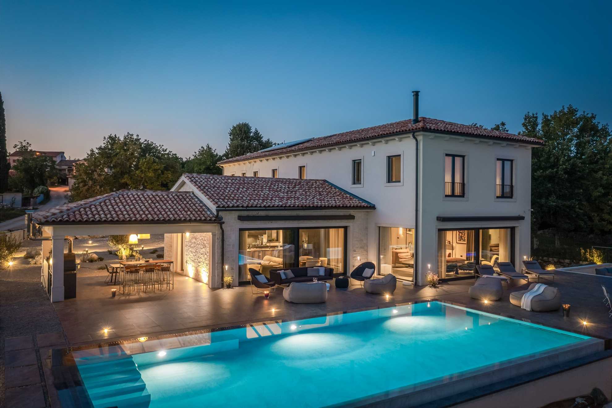 Villa Cypress Hill – Ihr privates istrisches Paradies mit beheiztem Pool und Tennisplatz