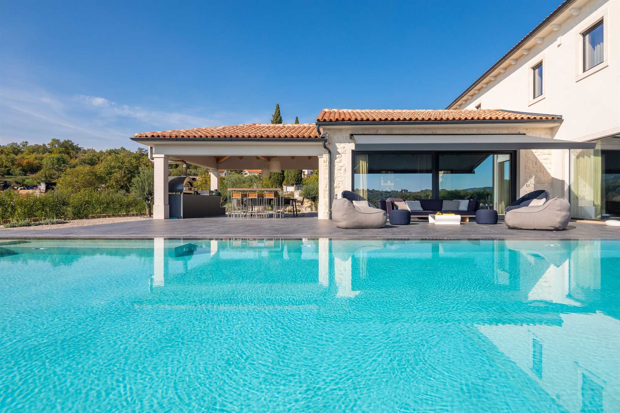 Villa Cypress Hill – Ihr privates istrisches Paradies mit beheiztem Pool und Tennisplatz