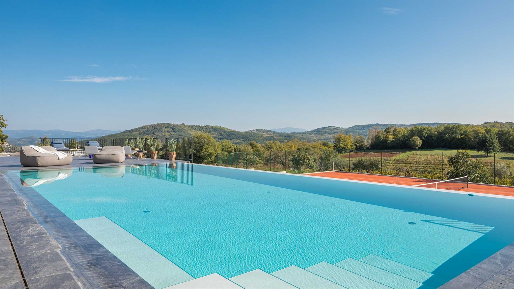 Villa Cypress Hill – Ihr privates istrisches Paradies mit beheiztem Pool und Tennisplatz