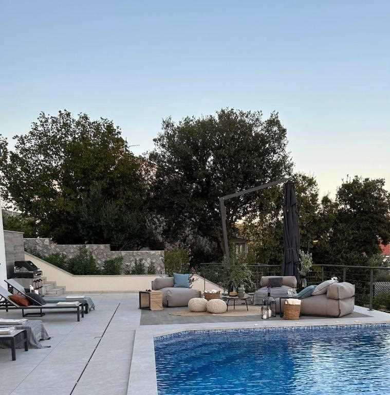 Villa Mikolina – Relaxation and Luxury with Heated Outdoor Pool and Wellness on the Island of Krk