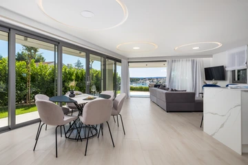 Krk 3-Bedroom Apartment with Beach Access