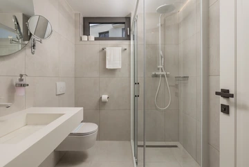 Krk 3-Bedroom Apartment with Beach Access