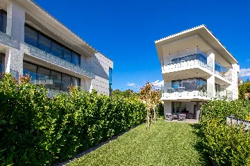 Krk 3-Bedroom Apartment with Beach Access