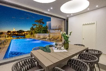 Krk 3-Bedroom Apartment with Beach Access