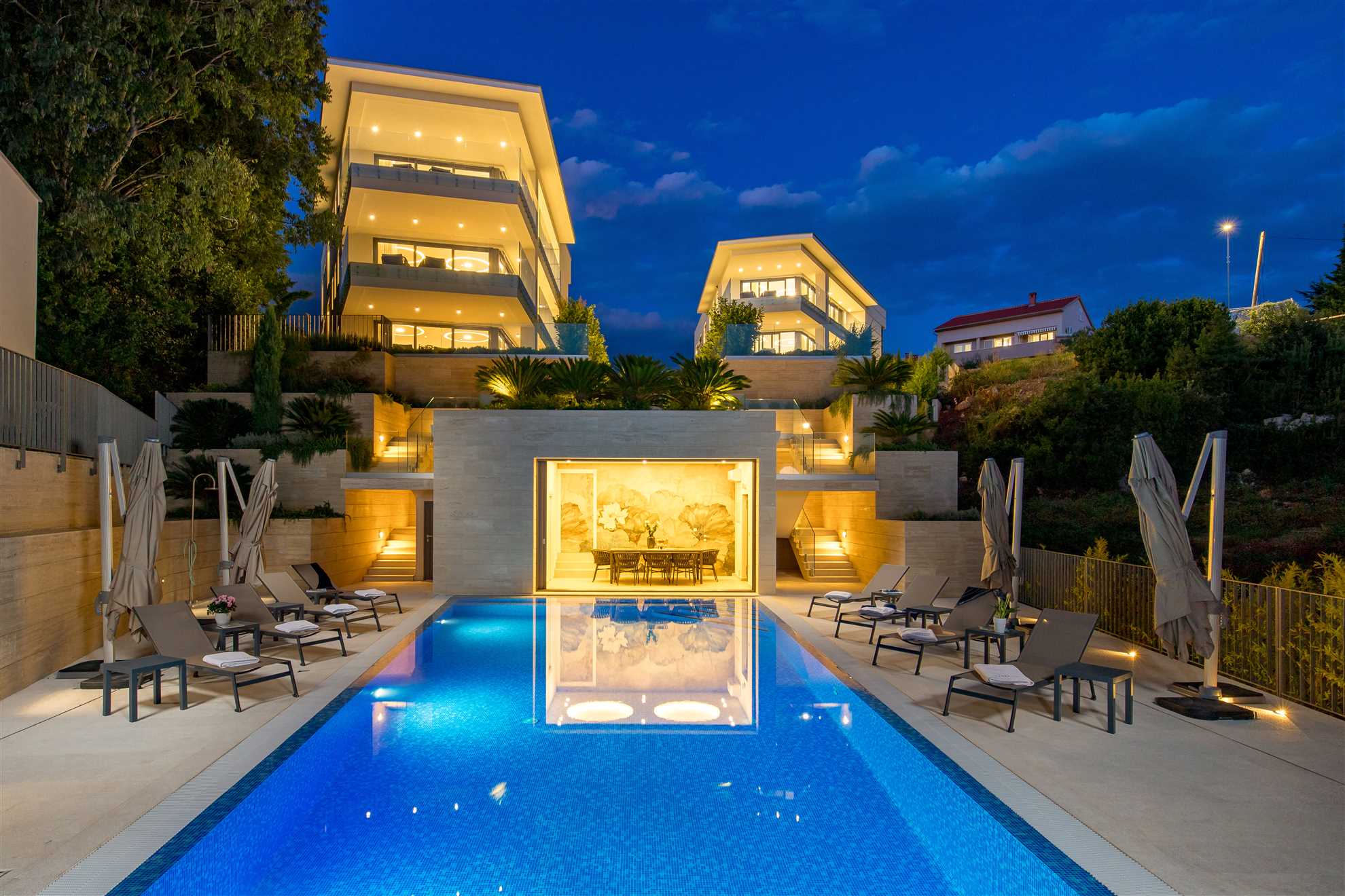 Villa Krk - Luxury apartment by the sea with view of Krk town and shared pool