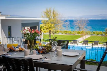Malinska (Krk) Villa for 12 Guests with Private Pool