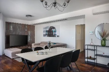 Malinska (Krk) Villa for 12 Guests with Private Pool