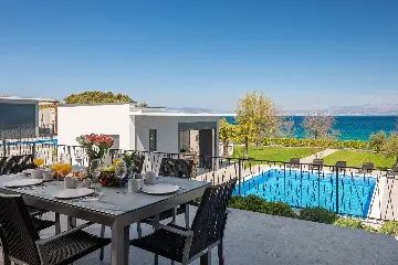 Malinska (Krk) Villa for 12 Guests with Private Pool