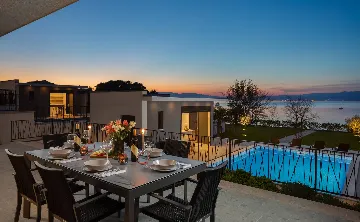 Malinska (Krk) Villa for 12 Guests with Private Pool