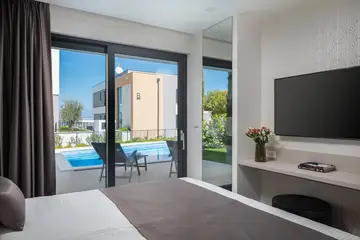 Malinska (Krk) 2-Bedroom Apartment with Private Pool