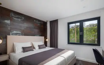 Malinska (Krk) 2-Bedroom Apartment with Private Pool