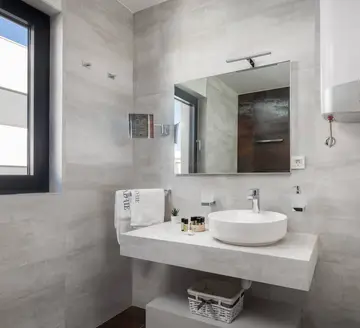 Malinska (Krk) 2-Bedroom Apartment with Private Pool