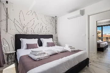 Malinska (Krk) 2-Bedroom Apartment with Private Pool