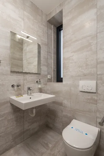 Malinska (Krk) 2-Bedroom Apartment with Private Pool