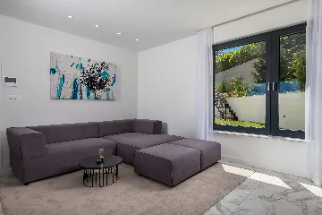 Malinska (Krk) 2-Bedroom Apartment with Private Pool