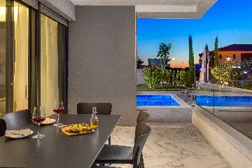 Malinska (Krk) 2-Bedroom Apartment with Private Pool