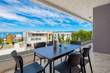 Malinska (Krk) 2-Bedroom Apartment with Private Pool