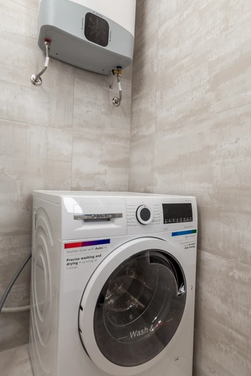 2-Bedroom Apartment with Sea-View Balcony in Malinska