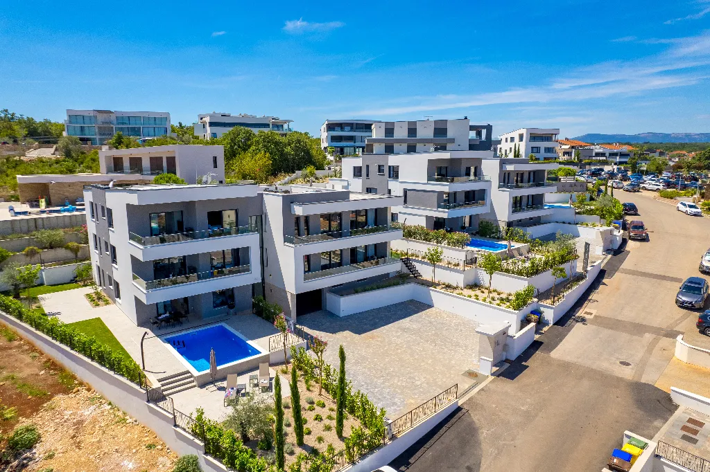 2-Bedroom Apartment with Sea-View Balcony in Malinska