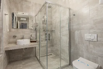 2-Bedroom Apartment with Sea-View Balcony in Malinska