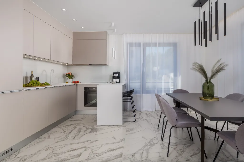 2-Bedroom Apartment with Sea-View Balcony in Malinska