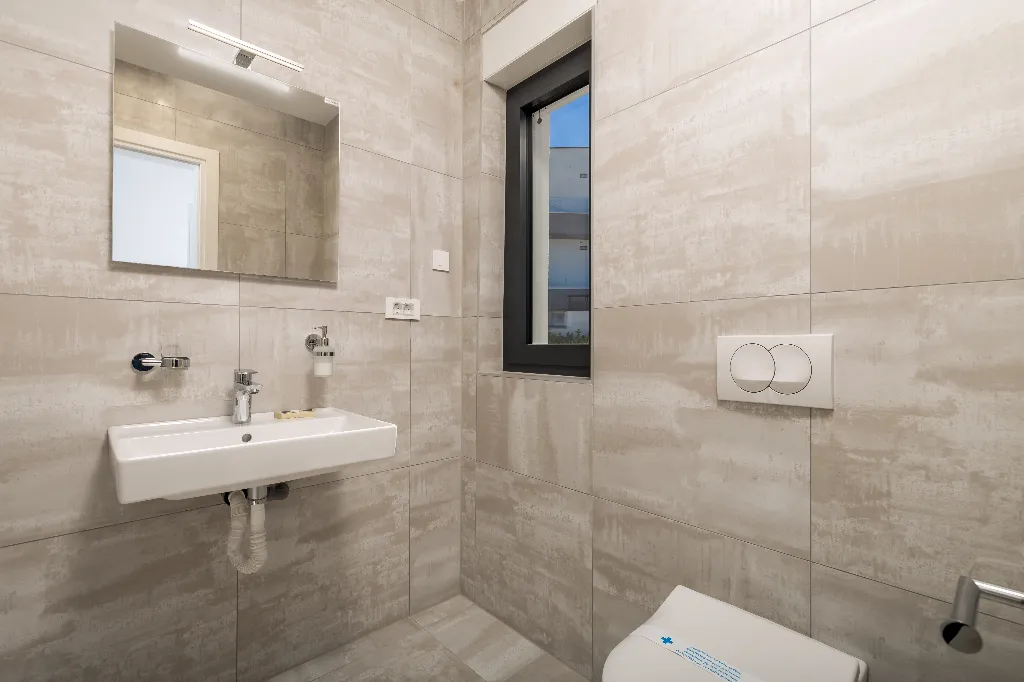 Penthouse Apartment with Sea-View Whirlpool in Malinska