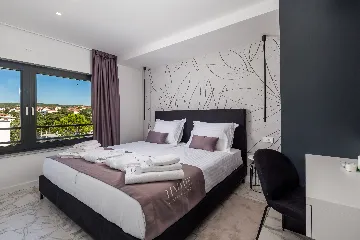 Penthouse Apartment with Sea-View Whirlpool in Malinska