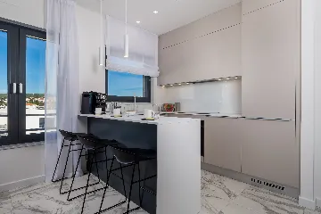 Penthouse Apartment with Sea-View Whirlpool in Malinska