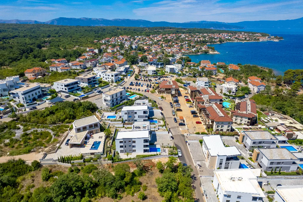 3-Bedroom Apartment in Malinska (Krk) with Balcony
