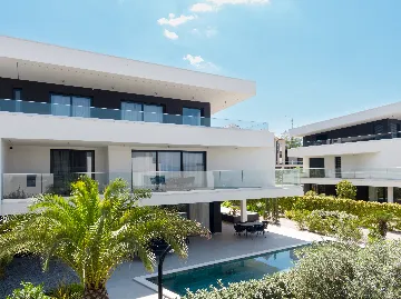 2-Bedroom Apartment in Malinska (Krk) for 5 Guests