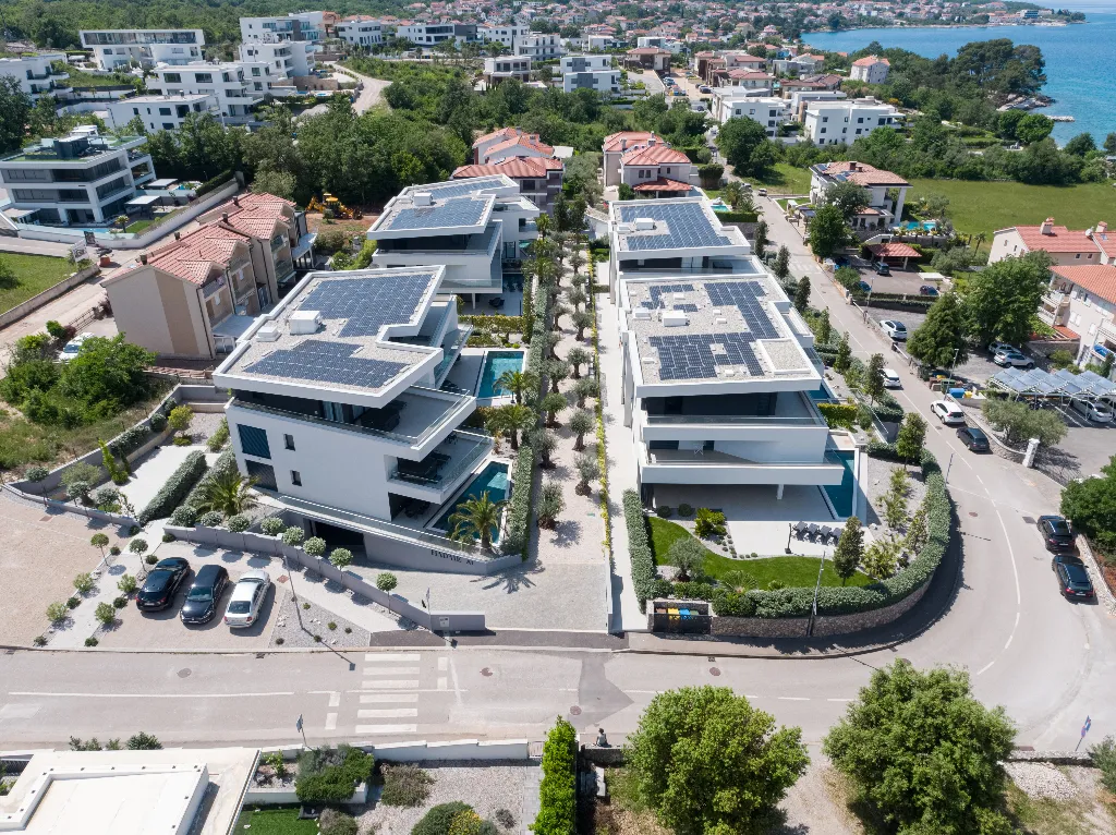 2-Bedroom Apartment in Malinska (Krk) for 5 Guests