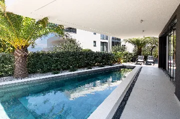 2-Bedroom Apartment in Malinska (Krk) for 5 Guests