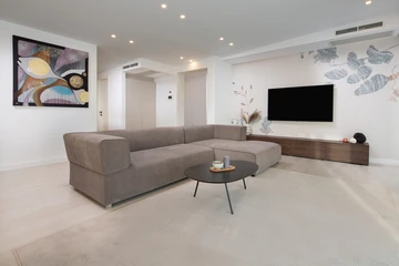 4-Bedroom Apartment with Jacuzzi Terrace, Malinska