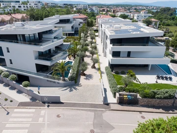 3-Bedroom Apartment with Private Pool in Malinska