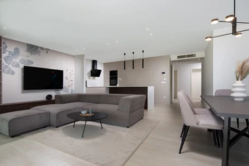 3-Bedroom Apartment in Malinska for Up to 7 Guests