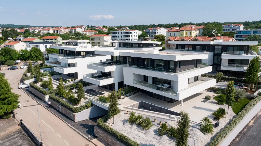 3-Bedroom Apartment in Malinska for Up to 7 Guests