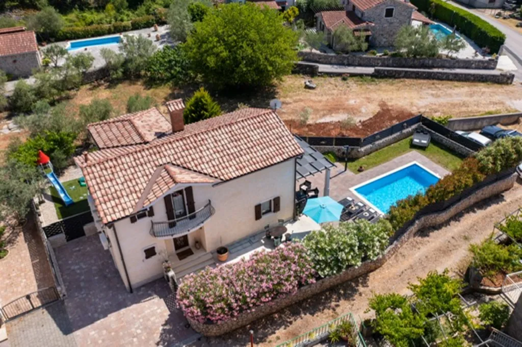 Villa with Private Pool in Sveti Ivan Dobrinjski (Krk)