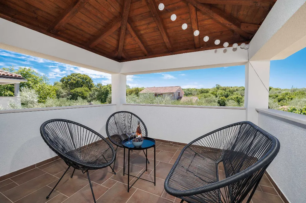 Villa with Private Pool in Sveti Ivan Dobrinjski (Krk)