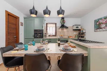 Villa with Private Pool in Sveti Ivan Dobrinjski (Krk)