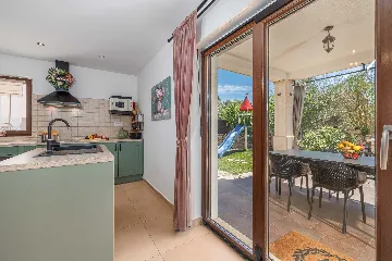 Villa with Private Pool in Sveti Ivan Dobrinjski (Krk)