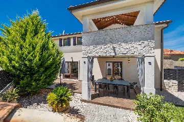 Villa with Private Pool in Sveti Ivan Dobrinjski (Krk)