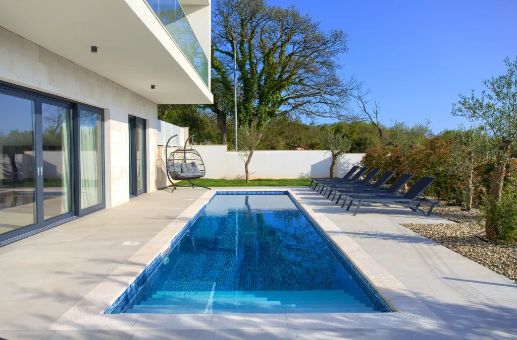 4-Bedroom Villa in Linardici (Krk) with Private Pool