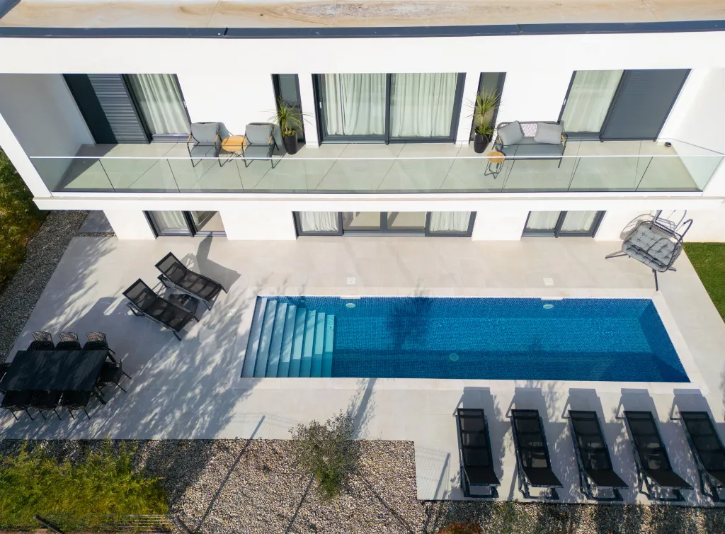 4-Bedroom Villa in Linardici (Krk) with Private Pool