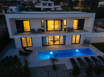 4-Bedroom Villa in Linardici (Krk) with Private Pool