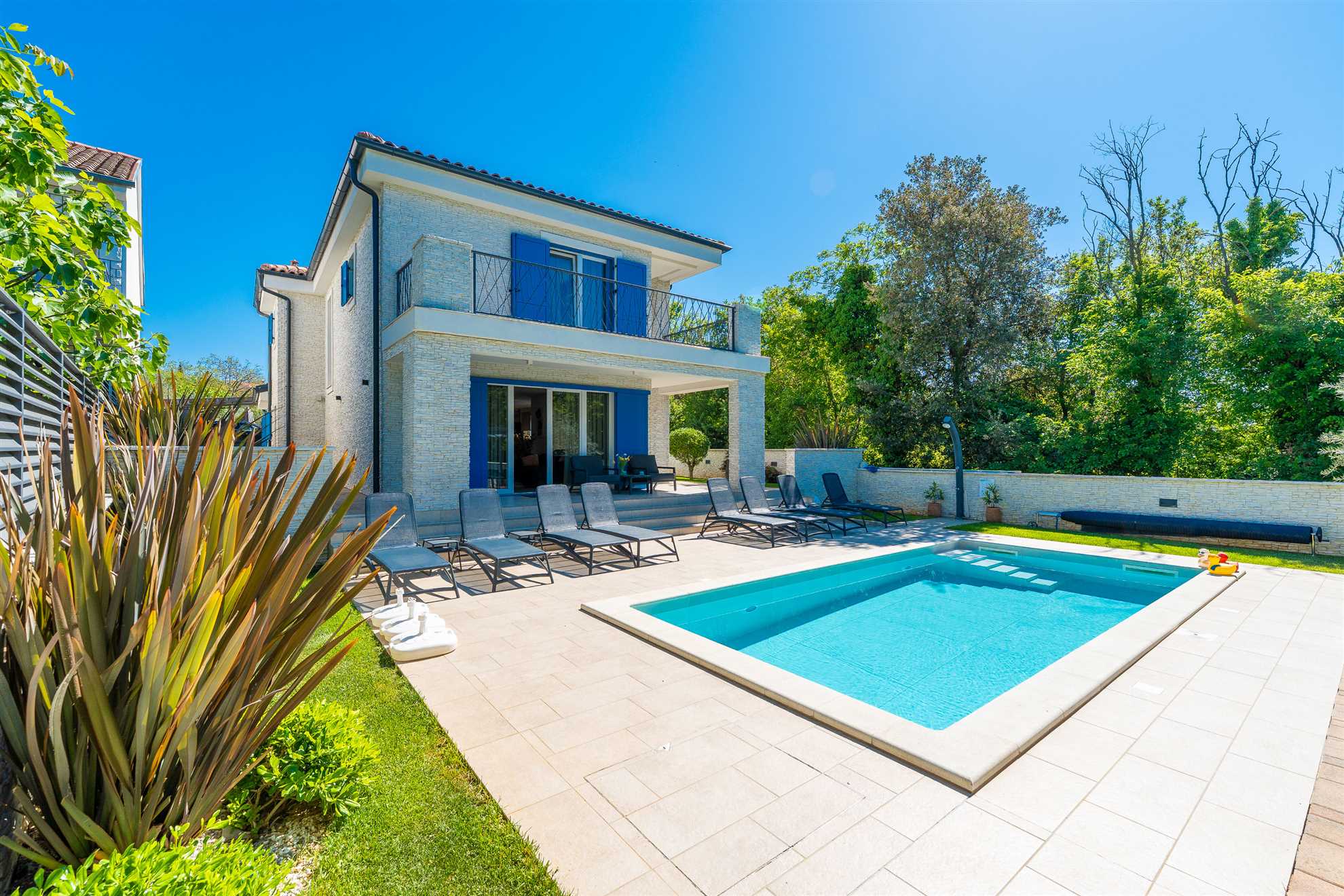 Villa Valle - Modern Villa with Pool and Wellness on the Island of Krk
